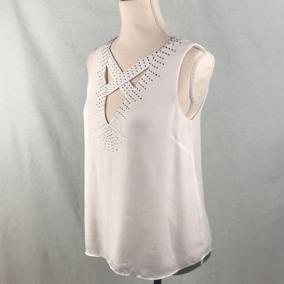 BCBG WHITE EMBELLISHED TANK TOP XXS - Picture 2 of 5